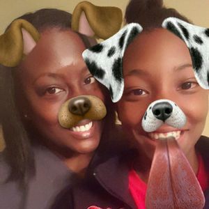 Meet your Posher, Thea